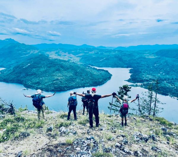 Group of PGOSA hikers